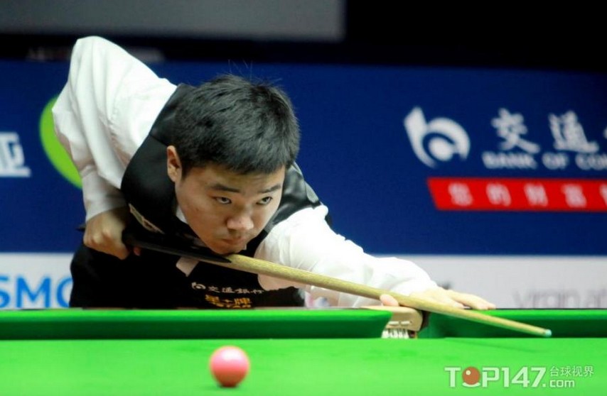 士的比赛中 士的比赛中