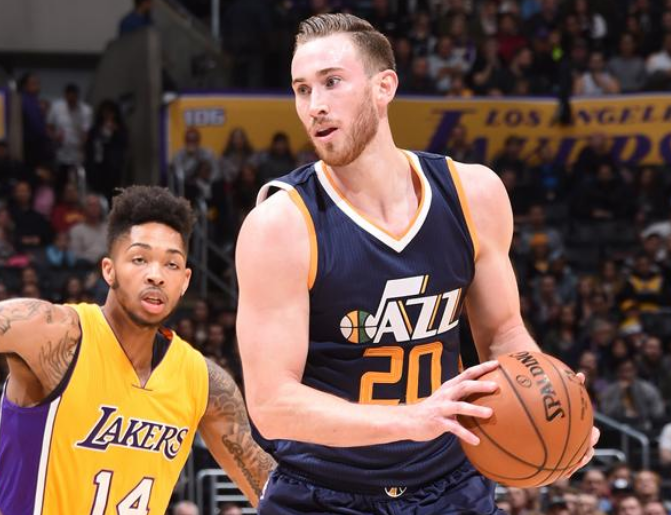 的穿着者如 的穿着者如